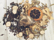Load image into Gallery viewer, PISCES: Lemon, Ginseng, Ginger, Lemongrass…
